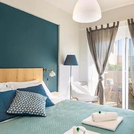 Aparthotel Theros